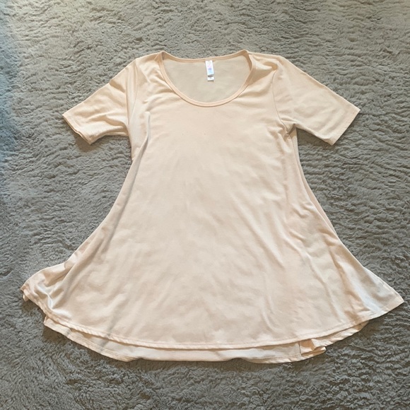 LuLaRoe round neck tunic - Picture 1 of 3